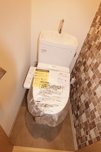 トイレ　※現況を優先します。