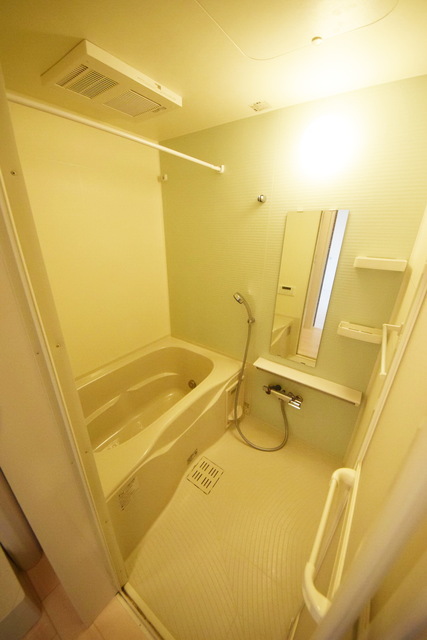 バス・シャワールーム　～いい湯だな～