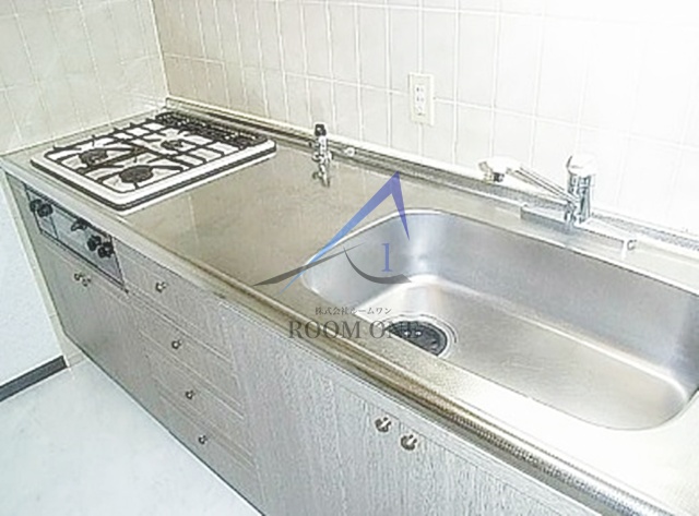 キッチン　キッチンです。