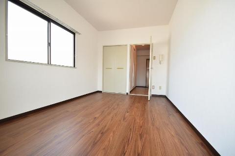 バス・シャワールーム　室内