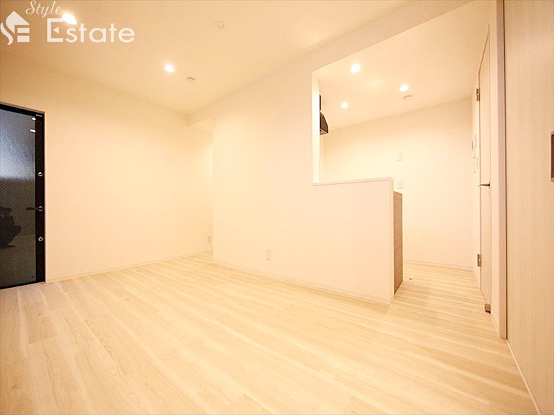 居室・リビング　内装