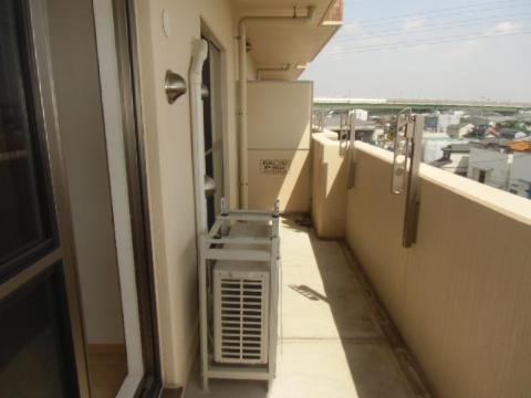 バルコニー　バルコニー（イメージ）