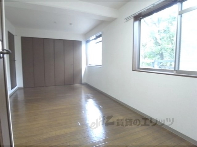 居室・リビング　居室