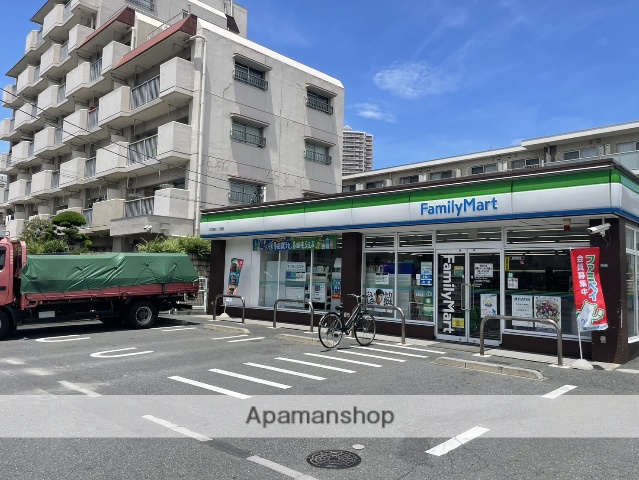 コンビニ　ファミリーマート川口栄町二丁目店（コンビニ）まで291m
