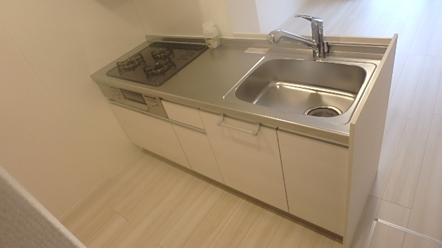 キッチン　※同施工メーカーの内装写真です