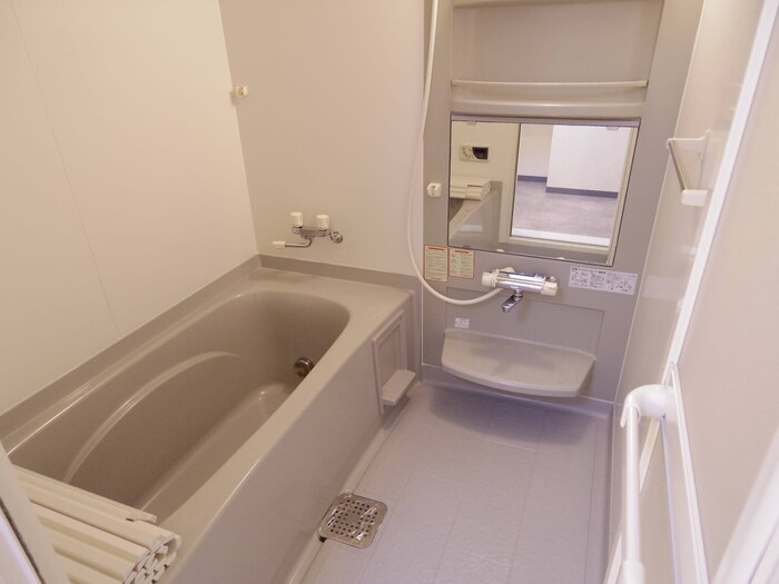 バス・シャワールーム　一坪タイプ浴室