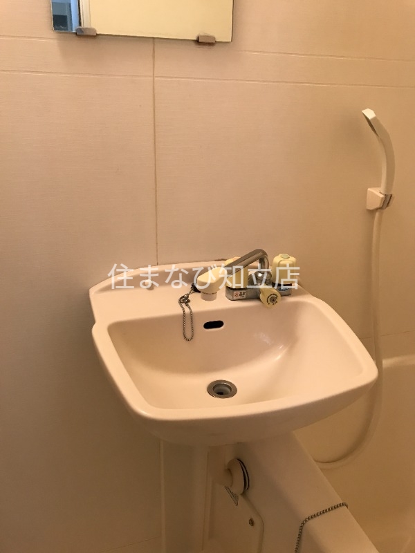 洗面設備　同型別部屋写真