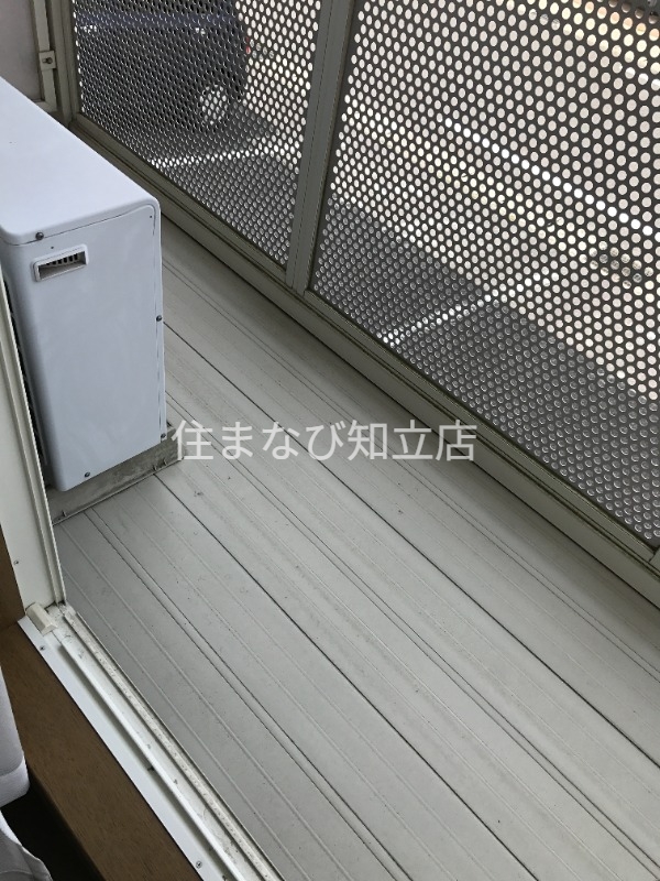 バルコニー　同型別部屋写真