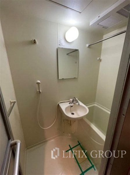 バス・シャワールーム　風呂