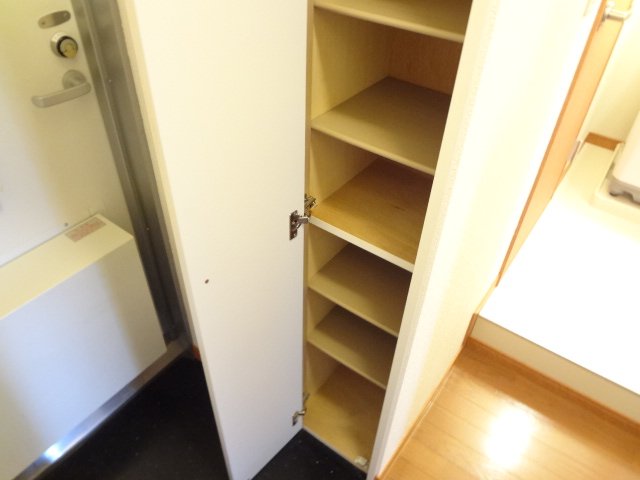 玄関　シューズボックスあり