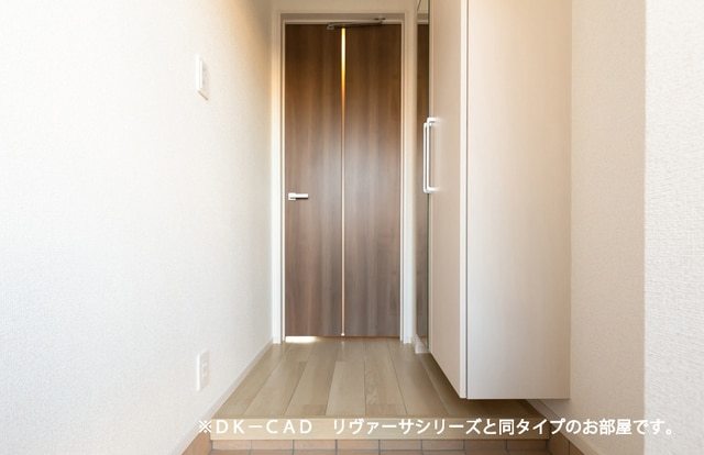 玄関　同タイプ（イメージ）