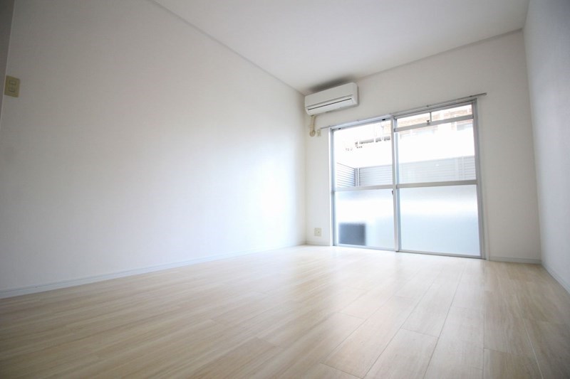 居室・リビング　※別室参考写真