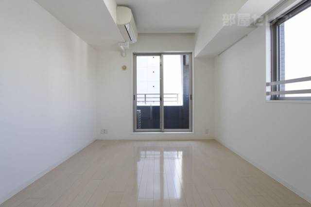 居室・リビング　※６０１号室室内参照