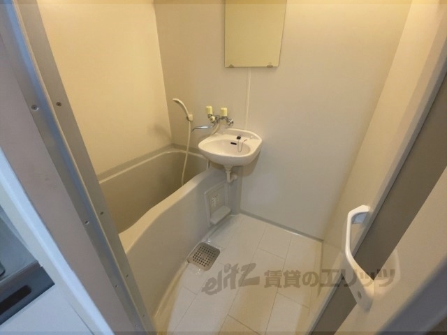 バス・シャワールーム　ユニットバス