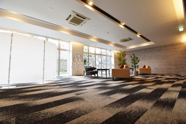 ロビー　エントランス内