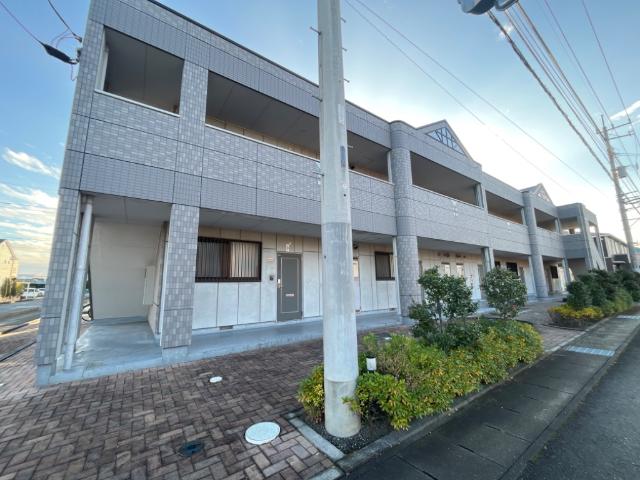 建物外観　外観写真（昼）