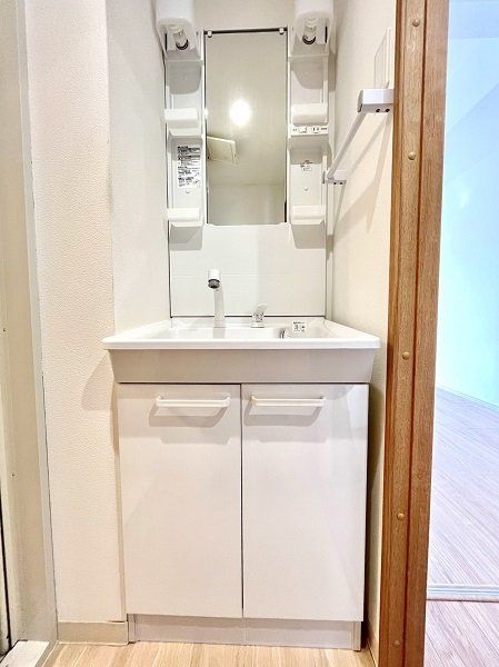 洗面設備　※代表タイプの写真のため実際と異なる場合がございます