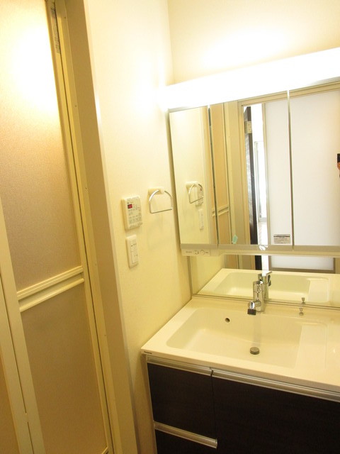 洗面設備　★独立洗面台★