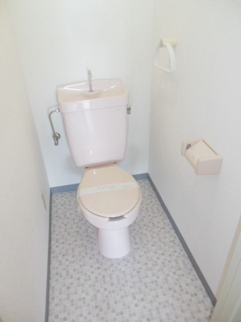 トイレ　★明るいトイレです★