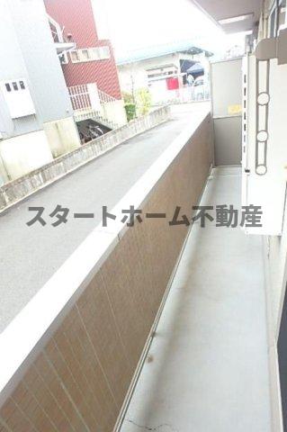 バルコニー　バルコニーがあります