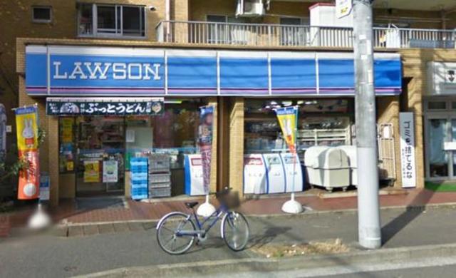 コンビニ　ローソン大森海岸駅前店（コンビニ）まで94m