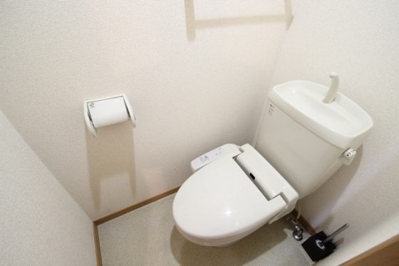 トイレ　※別部屋の写真です