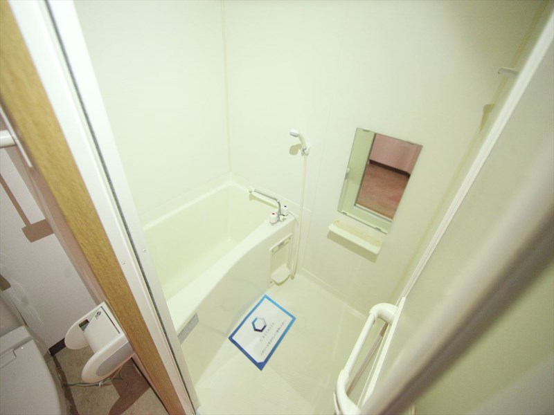 バス・シャワールーム　バスルーム（お風呂トイレ別）