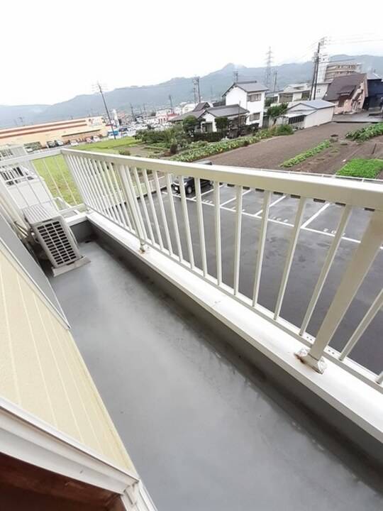 バルコニー　バルコニー