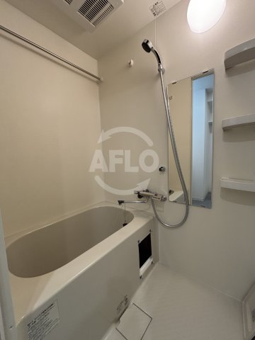 バス・シャワールーム　スワンズシティ大阪クレアスト　浴室