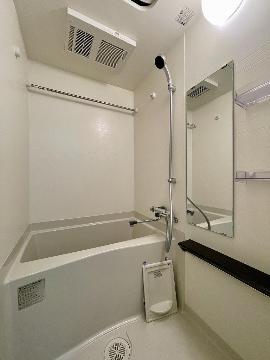 バス・シャワールーム　※反転タイプ