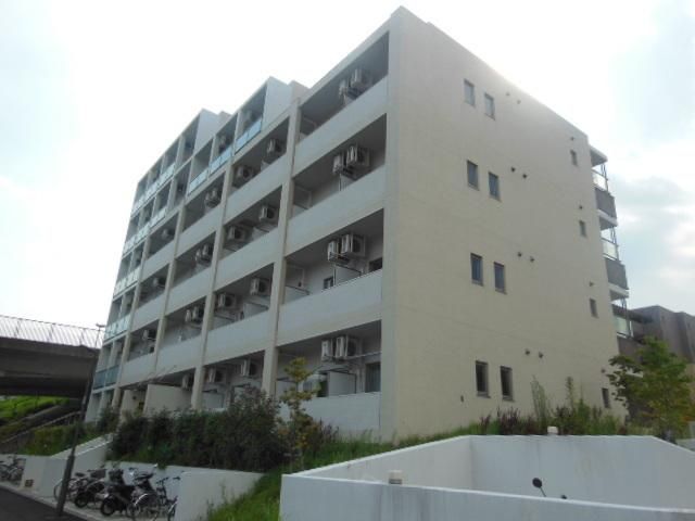 建物外観　お問い合わせはタウンハウジング八王子店まで