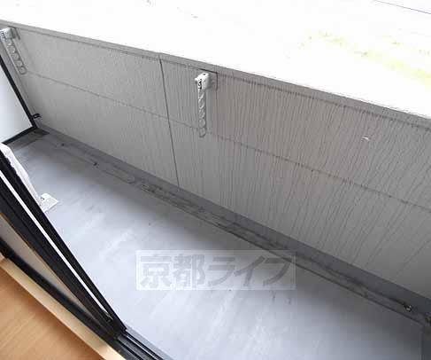 バルコニー　広めのベランダです