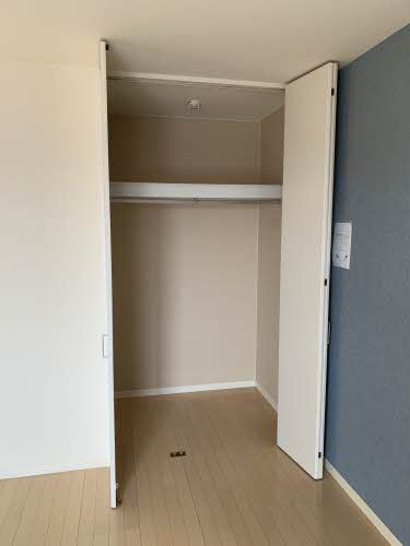 収納　クローゼット