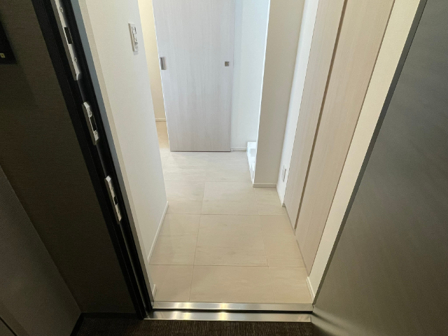 玄関　別部屋写真