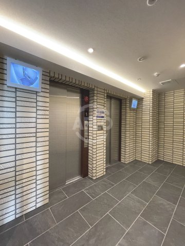 ロビー　MELDIA　CREST　NAMBA　SOL　TERRACE