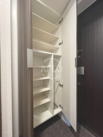 収納　MELDIA　CREST　NAMBA　SOL　TERRACE