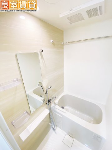 バス・シャワールーム　※同仕様画像