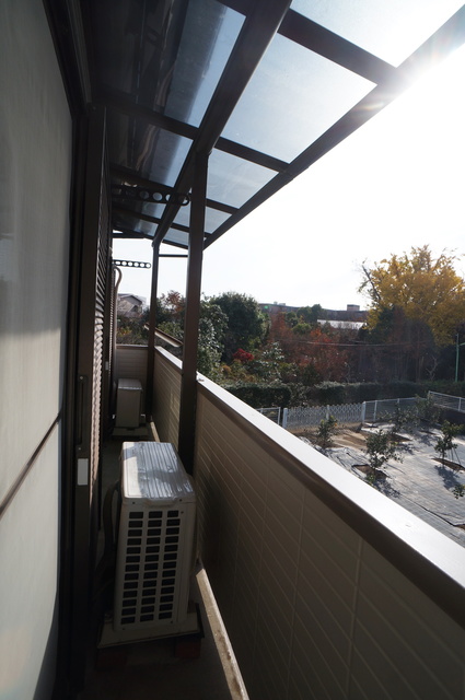 バルコニー　バルコニー付！お天気のいい日は洗濯物も気持ちよく干せます！