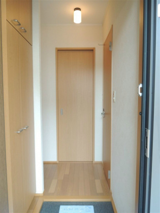 玄関　現況優先