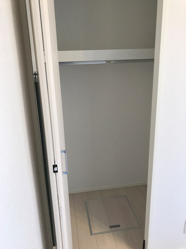 収納　※同シリーズの写真になります。