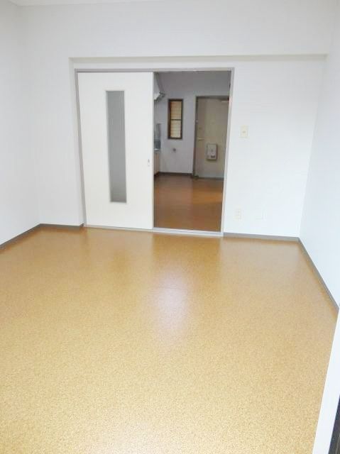 その他部屋・スペース　★洋室6帖のお部屋です　※別部屋の写真です★