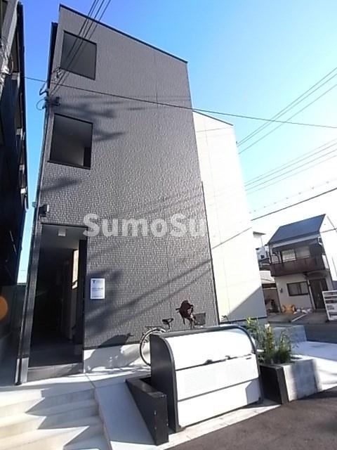 建物外観　外観は落ち着いています