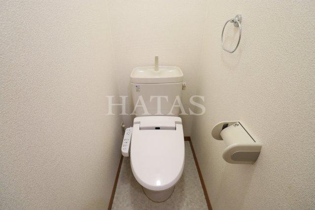 トイレ　同物件別部屋です（間取り反転）