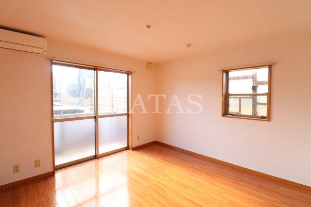 居室・リビング　同物件別部屋です（間取り反転）