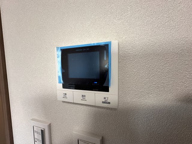 セキュリティ　同マンション、同型・別号室を撮影