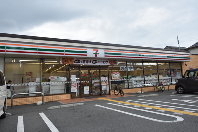 コンビニ　セブンイレブン松原天美西2丁目店（コンビニ）まで458m