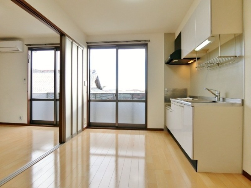 居室・リビング　図面と現状に相違がある場合には現状を優先