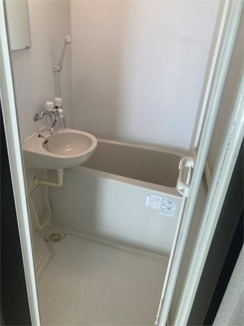 バス・シャワールーム　別号室参考写真