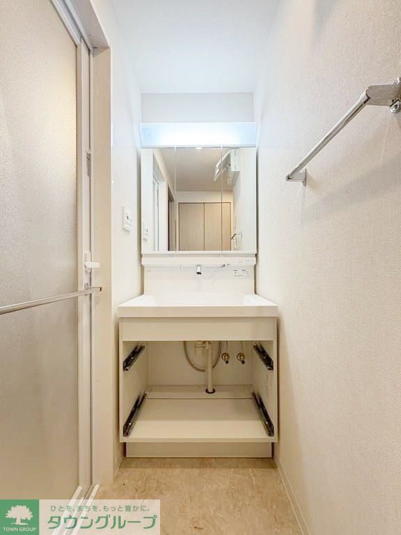 洗面設備　お部屋探しは株式会社　タウンハウジング　までお気軽にお問合…