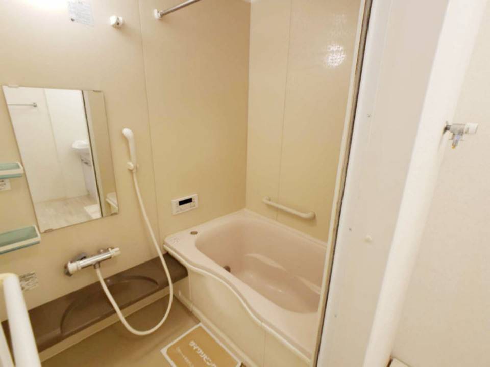 バス・シャワールーム　浴室